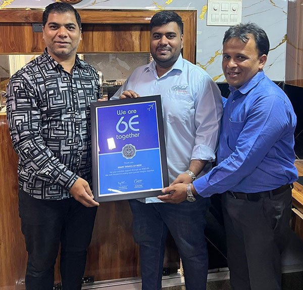 INDIGO Best seller Award given to RAHAT TRAVELS OF INDIA